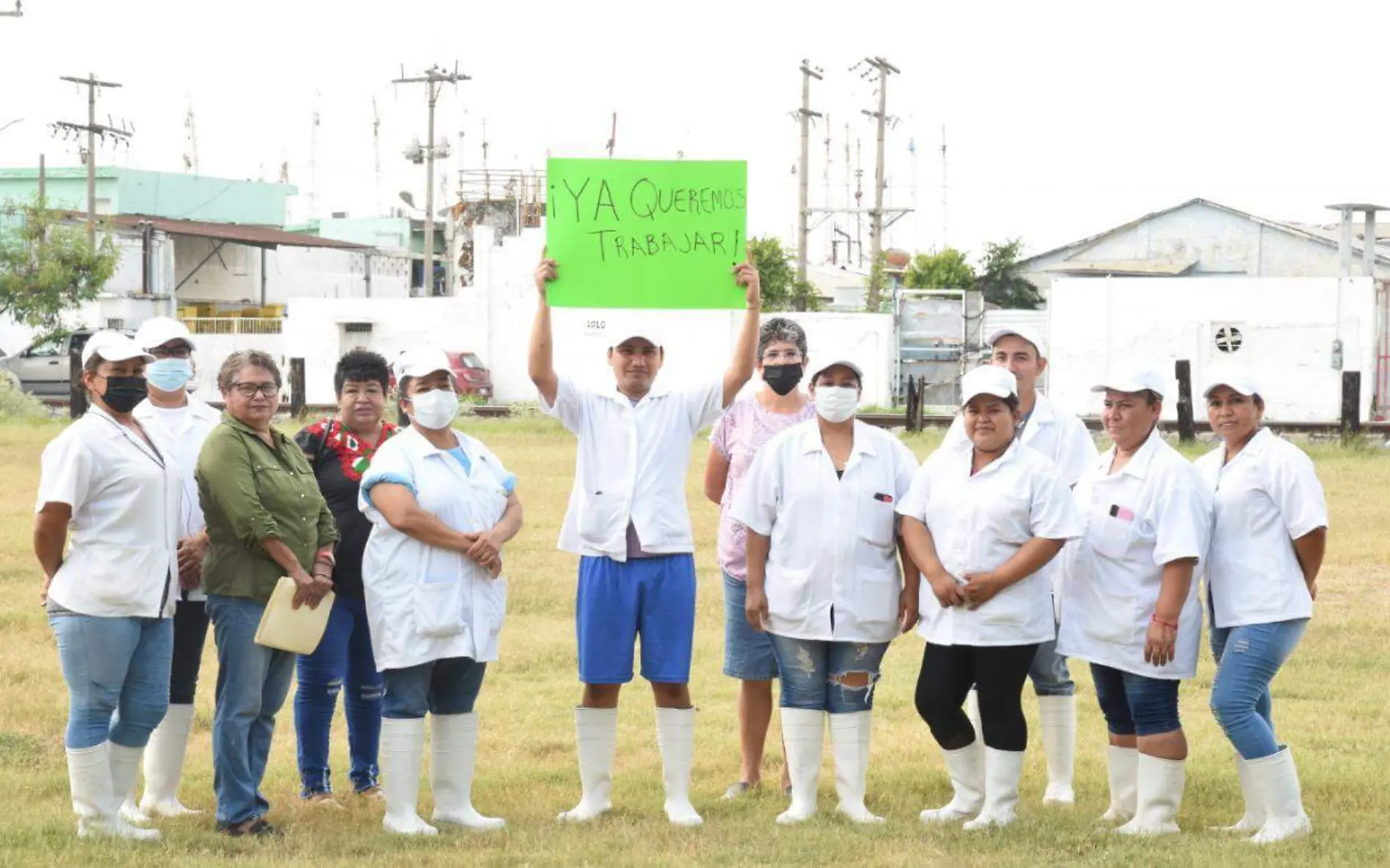 Despicadoras de camarón en Tampico y la región  piden apoyo ante la prolongación de la veda José Luis Tapia